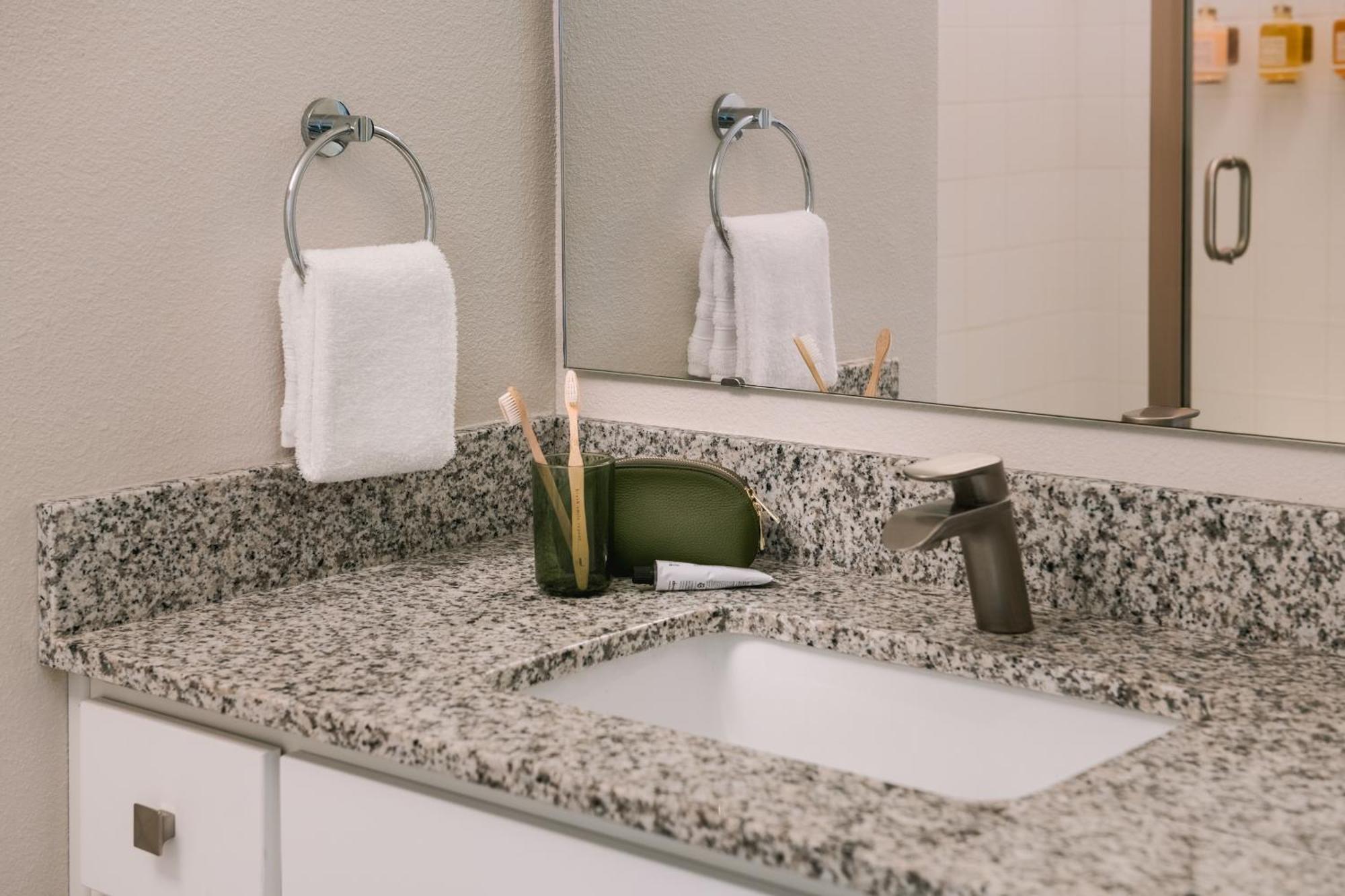 Sonder By Marriott Bonvoy Vista Cay Apartments Williamsburg Quarto foto